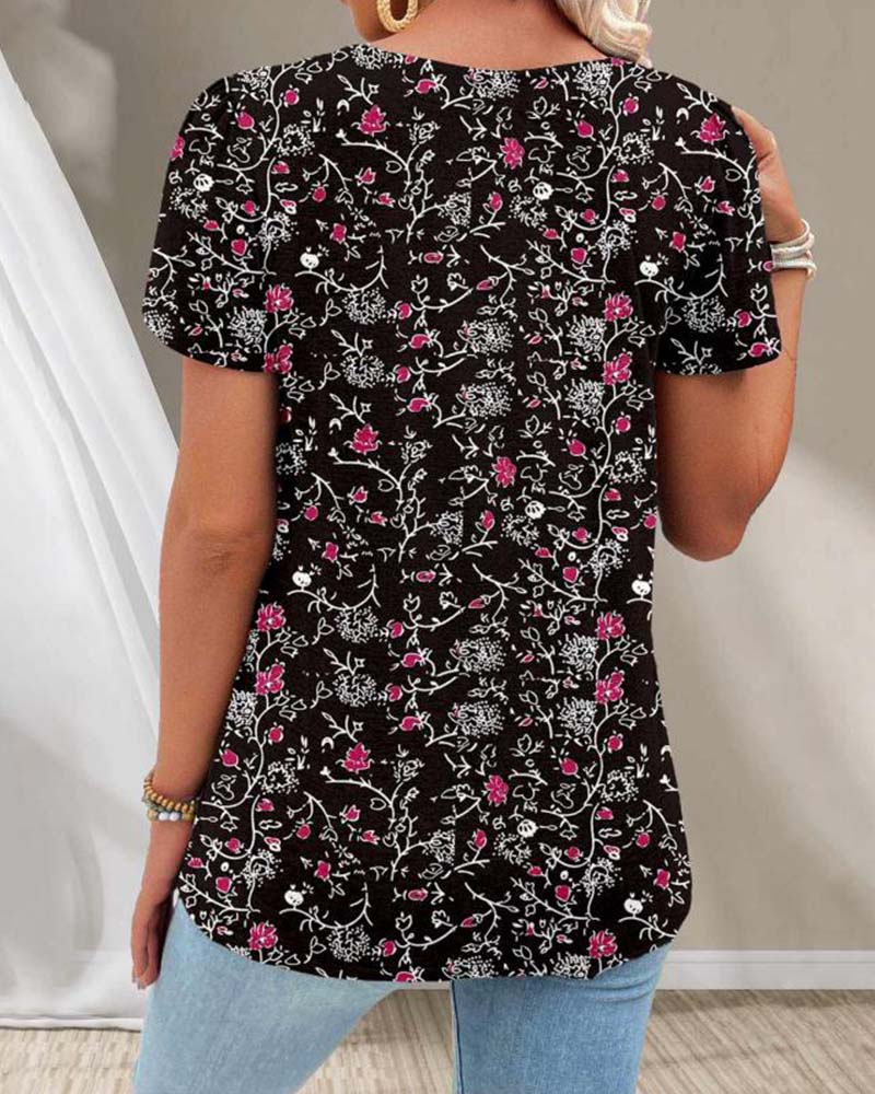 Casual Short Sleeve Floral Square Neck Top