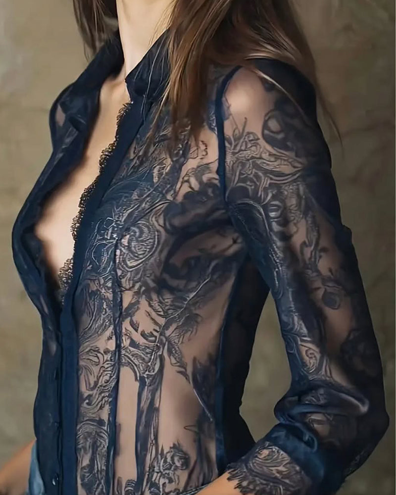 Fashionable Lace-Trimmed Printed Blouse