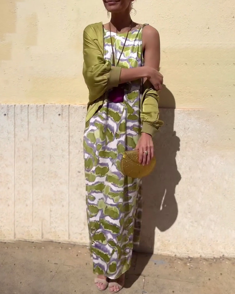 Completo abito e cappotto stampato senza maniche