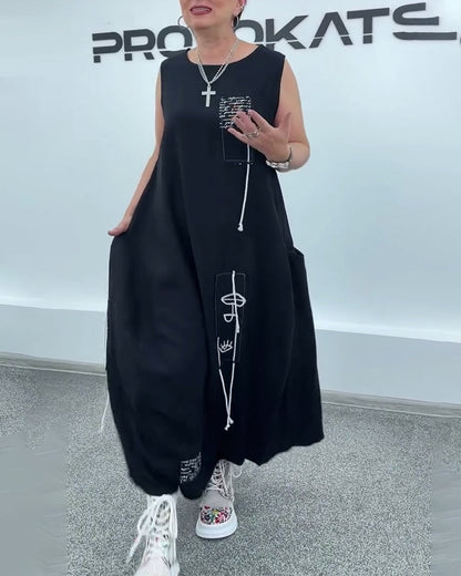 Abito oversize senza maniche con stampa di lettere