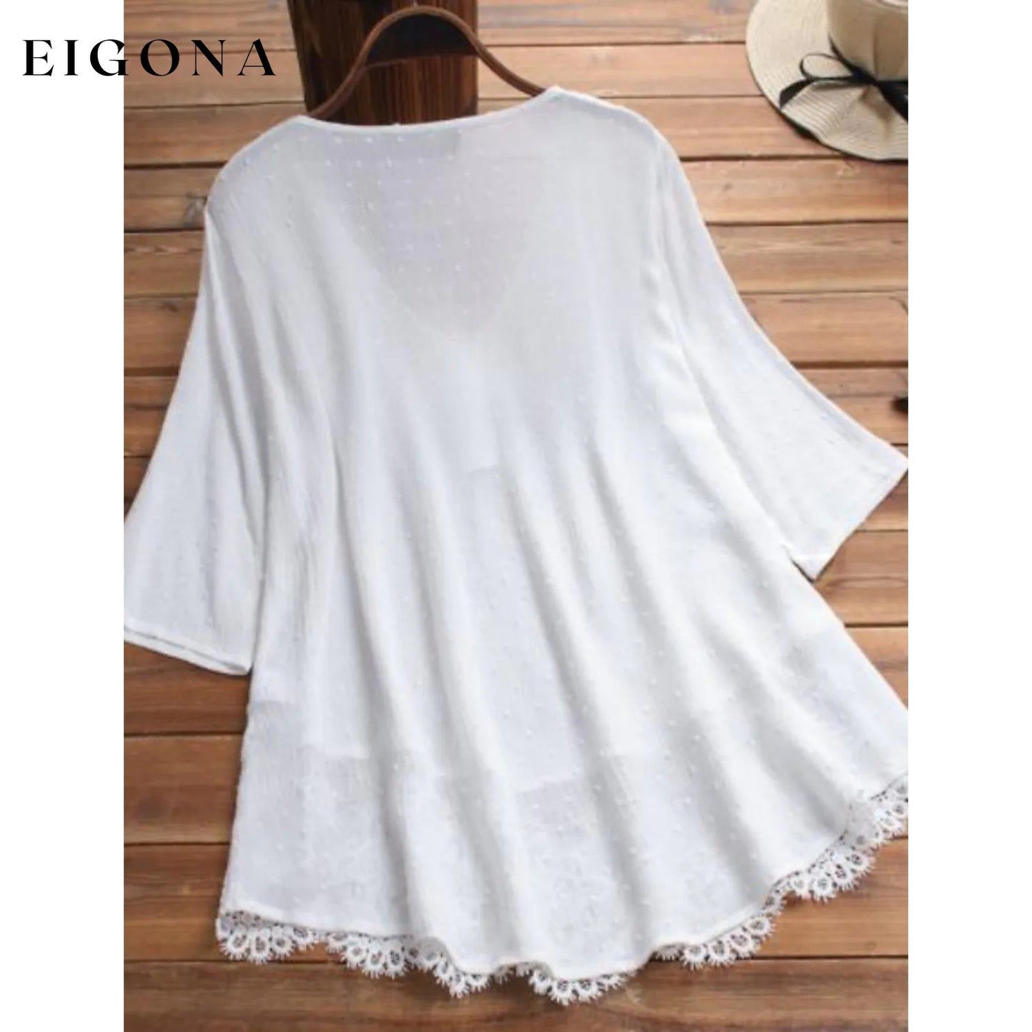 Women's V-Neck Floral Lace Top __stock:200 clothes refund_fee:1200 tops